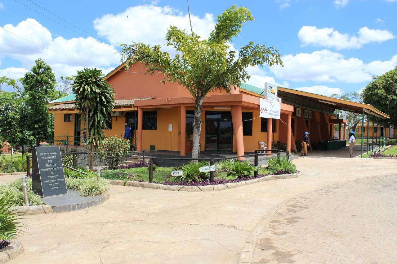Milpark Hotel Cafumpe Exterior photo
